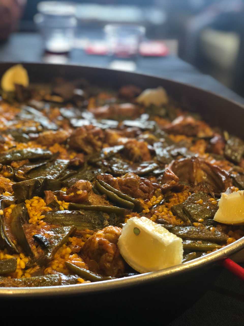 Llearn to Make an Authentic Paella
